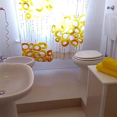 Mimosa جيارديني ناكسوس