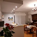 Mimosa Bed and Breakfast 4*