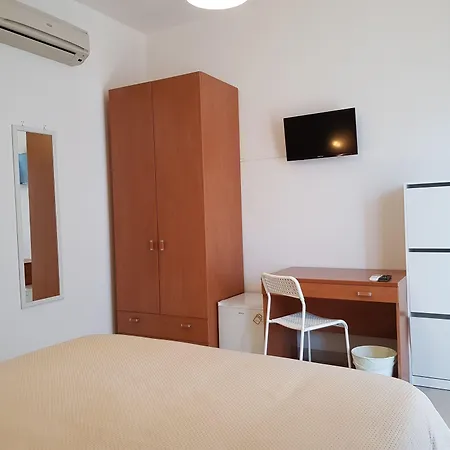 Mimosa 4*