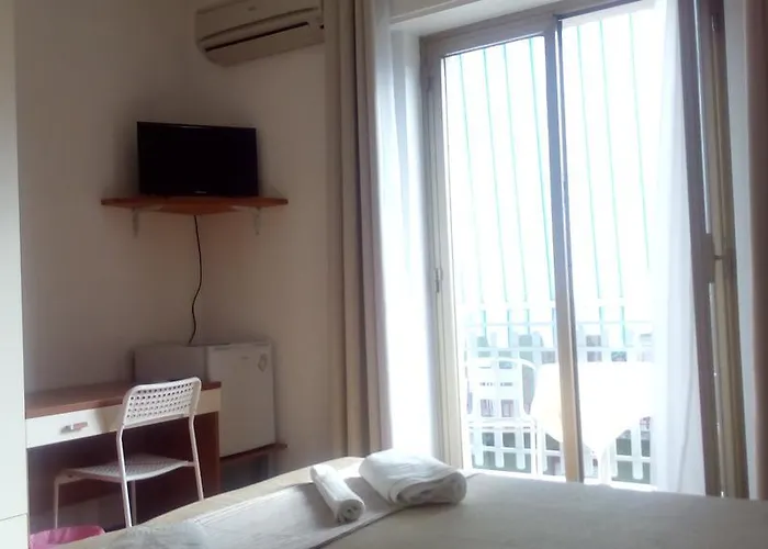 Mimosa Отель типа 
